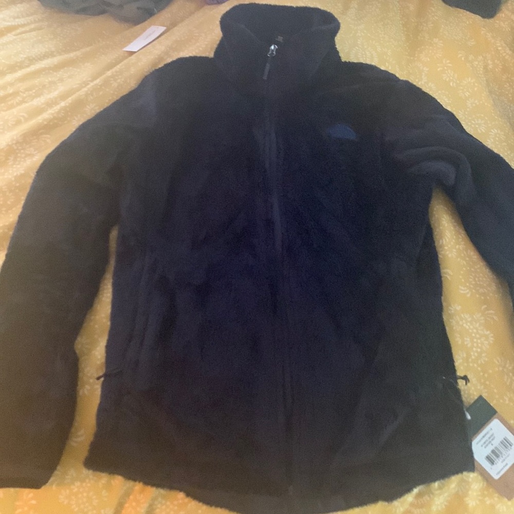 Navy Blue North face Fleece. New with tags.